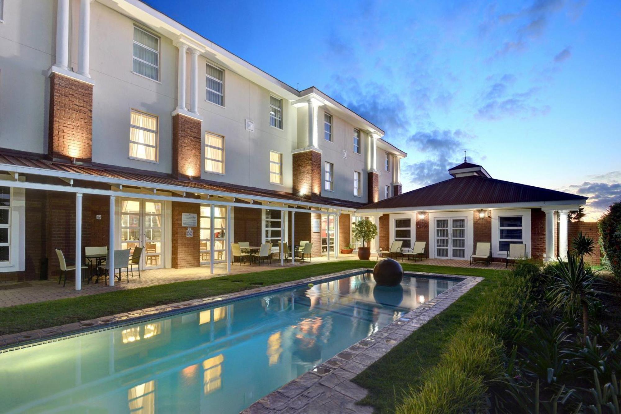 Protea Hotel By Marriott Mahikeng Mafikeng Eksteriør billede