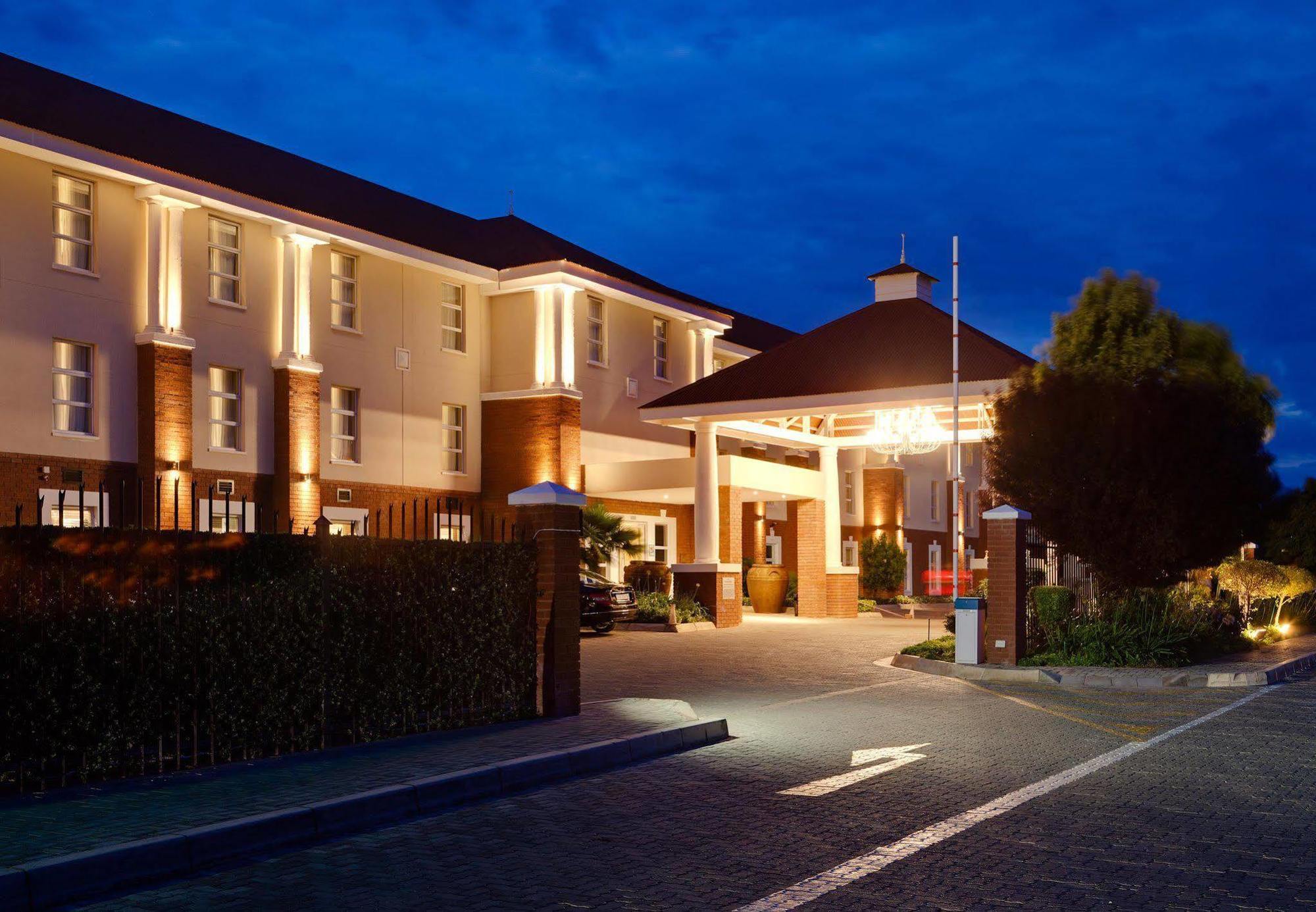 Protea Hotel By Marriott Mahikeng Mafikeng Eksteriør billede