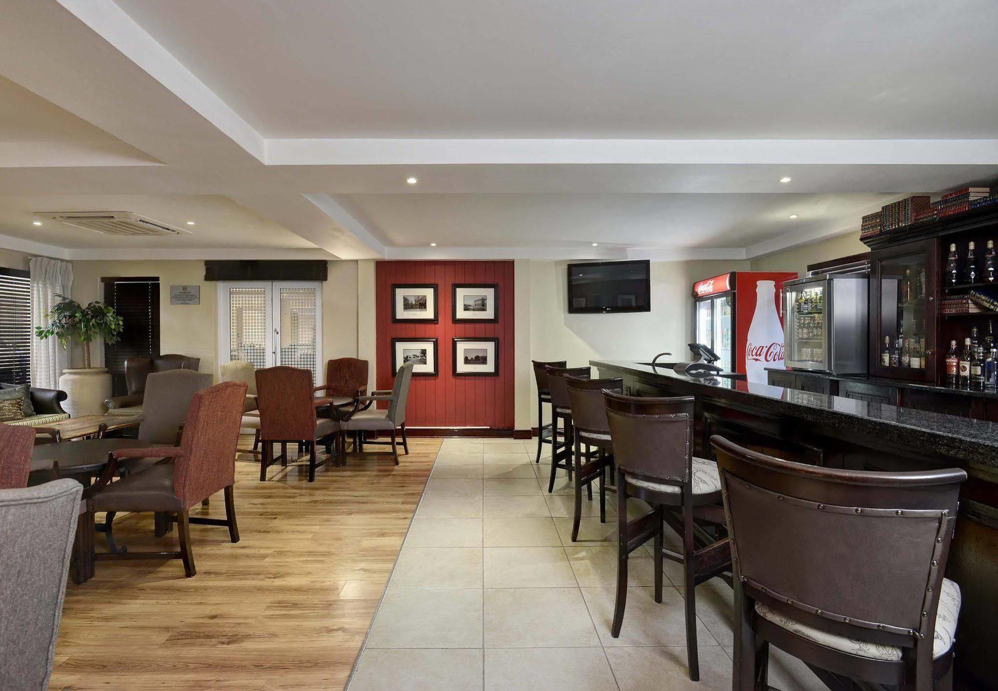 Protea Hotel By Marriott Mahikeng Mafikeng Eksteriør billede