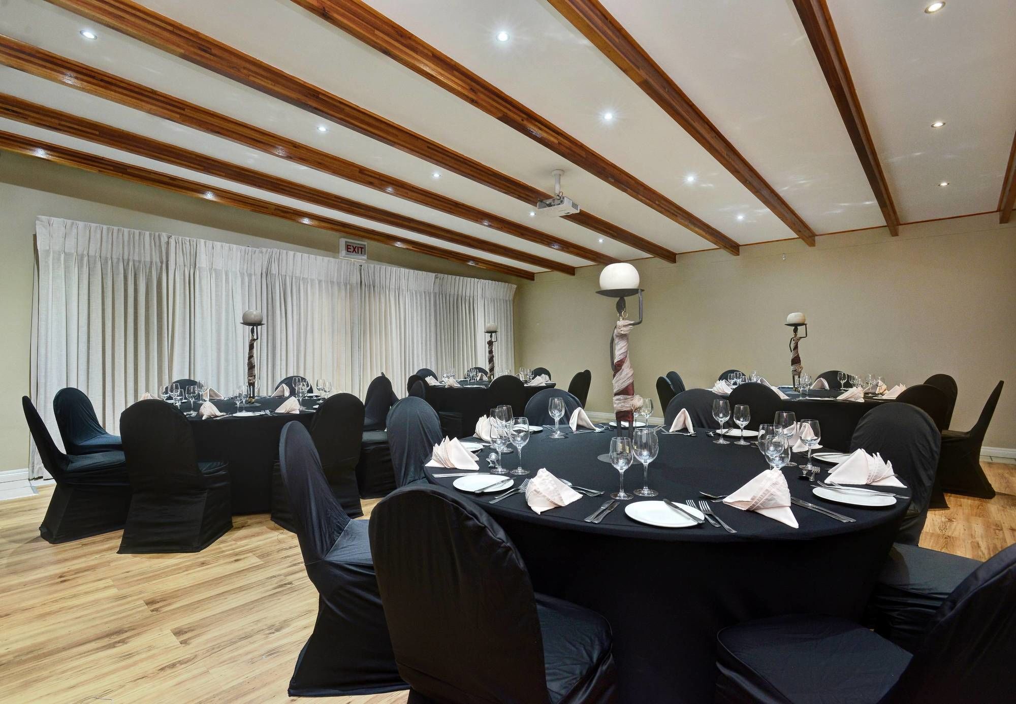 Protea Hotel By Marriott Mahikeng Mafikeng Eksteriør billede